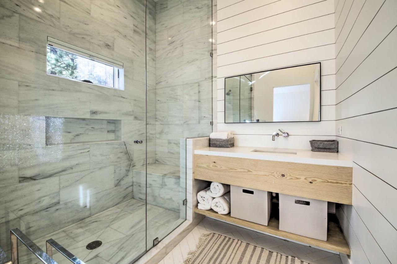 Modern Home Less Than Half Mi To Big Bear Lake, 2 Mi To Ski エクステリア 写真
